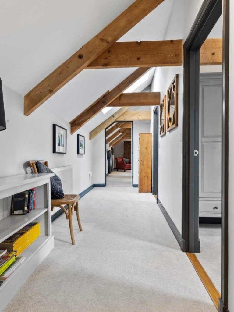 Refurbishment of historic mansion